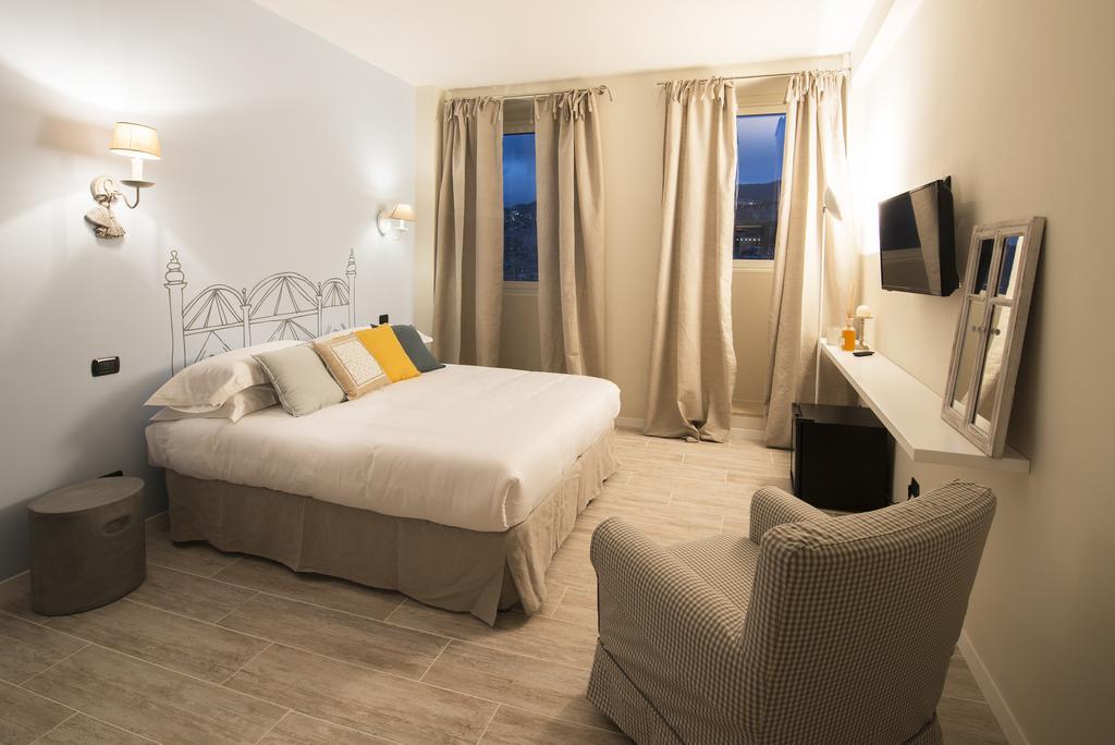 So&Leo Guest House Genua Zimmer foto