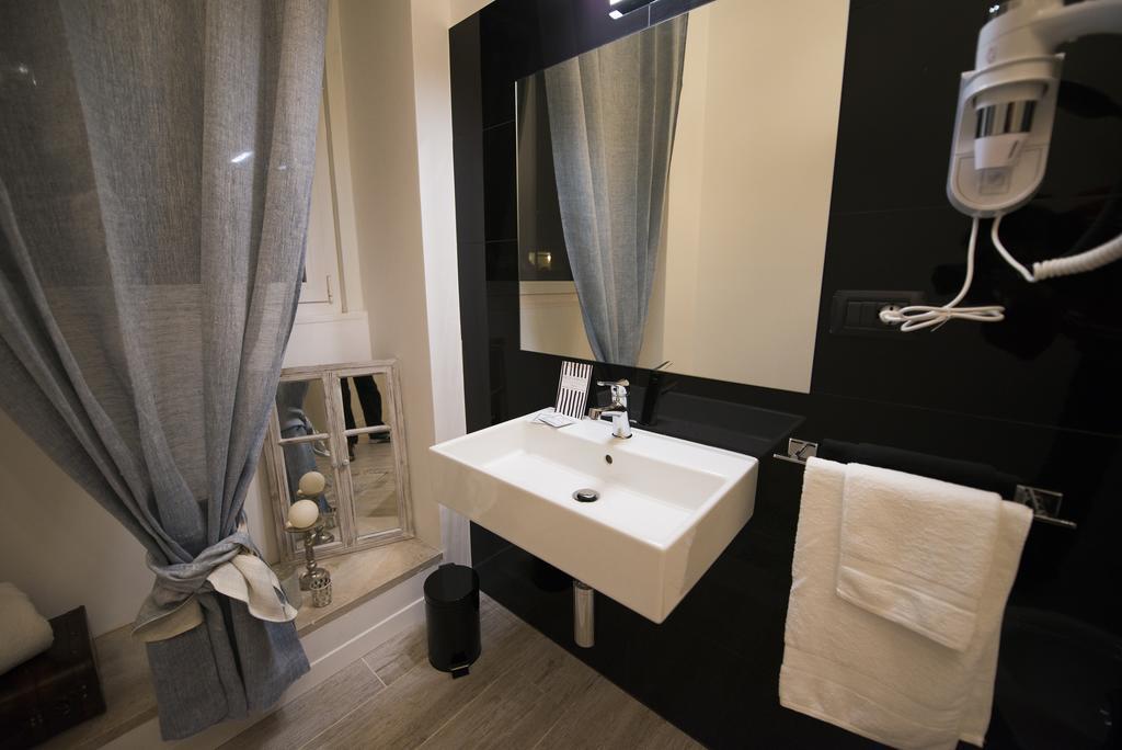 So&Leo Guest House Genua Zimmer foto